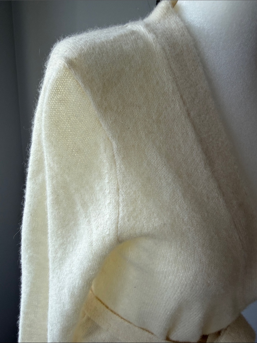 Everlane Alpaca Wrap Cream Wrap V-Neck Tie-Waist Sweater - Picture 10 of 11